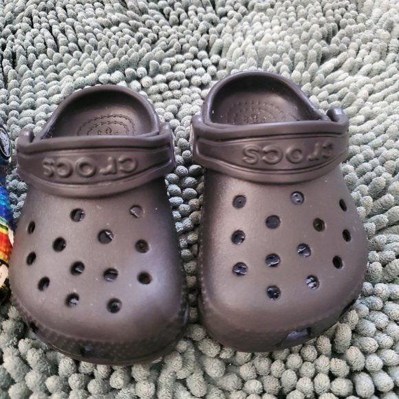Crocs - Picture 2 of 4